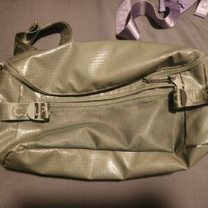 Cakpak Terra Sling in Juniper